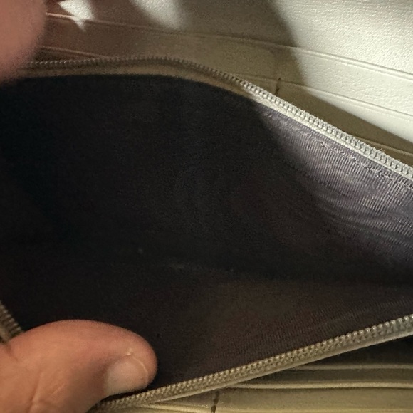 Gucci Heart Guccisima Long Wallet Authentic - Picture 6 of 13